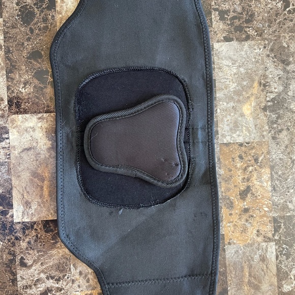 Back support - Picture 9 of 16